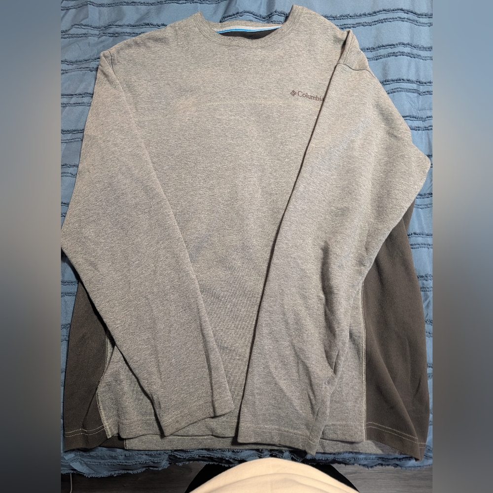Columbia Light Gray Pullover